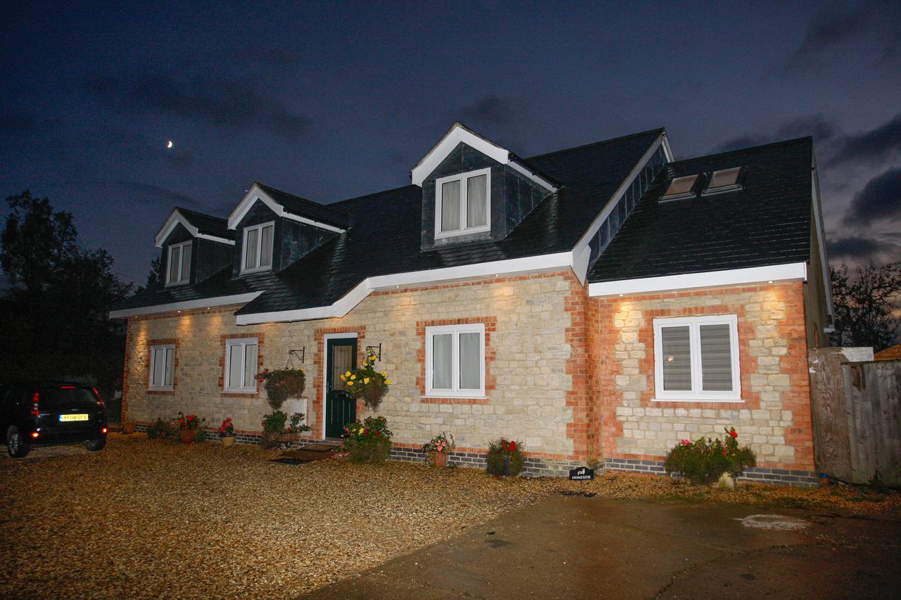 Homeside B&B Silverstone Exterior foto